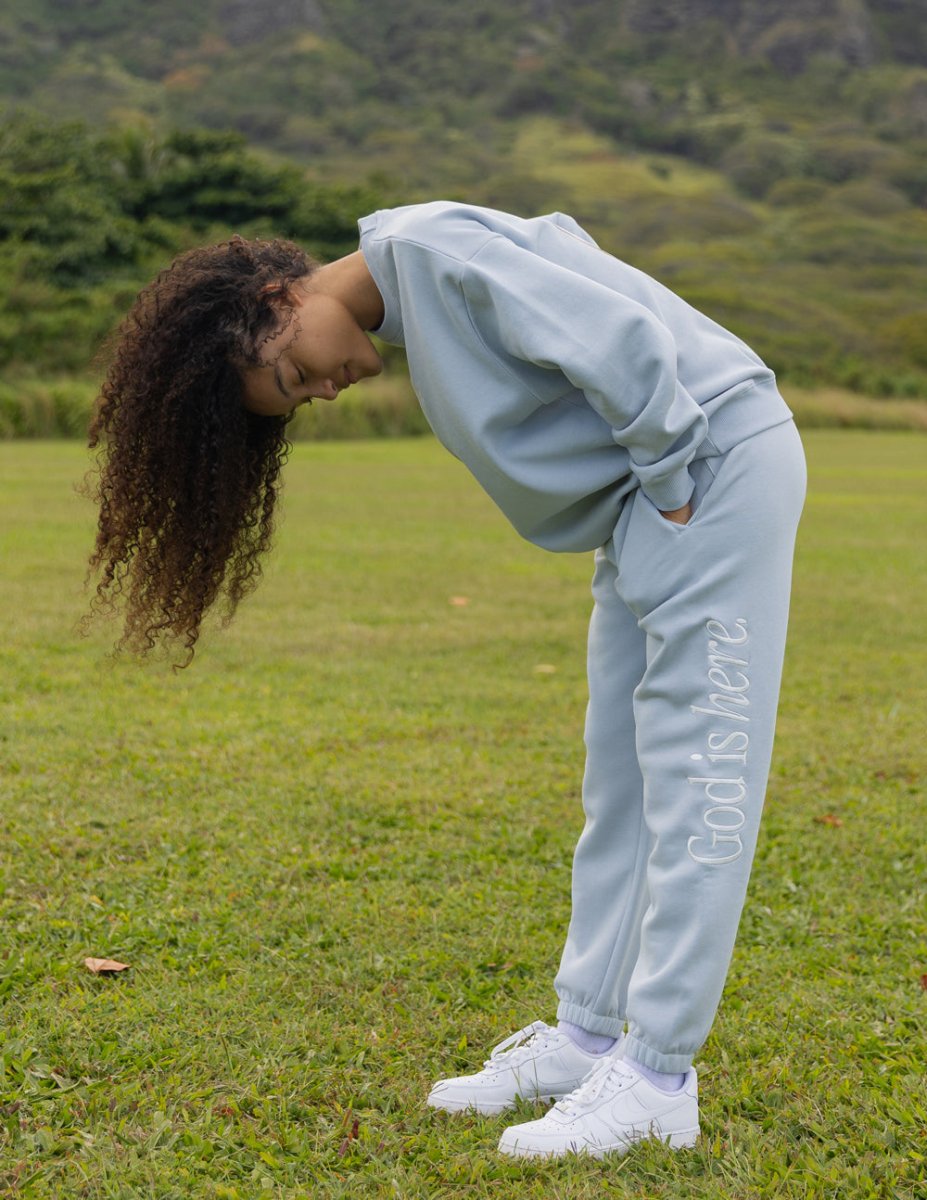 God Is Here Unisex Sweatpant - Trendy