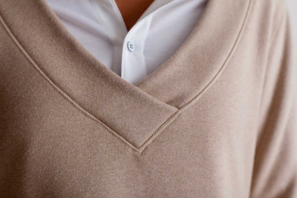 Power Vee 'Sweater' Sweatshirt - Charcoal Gray - Trendy