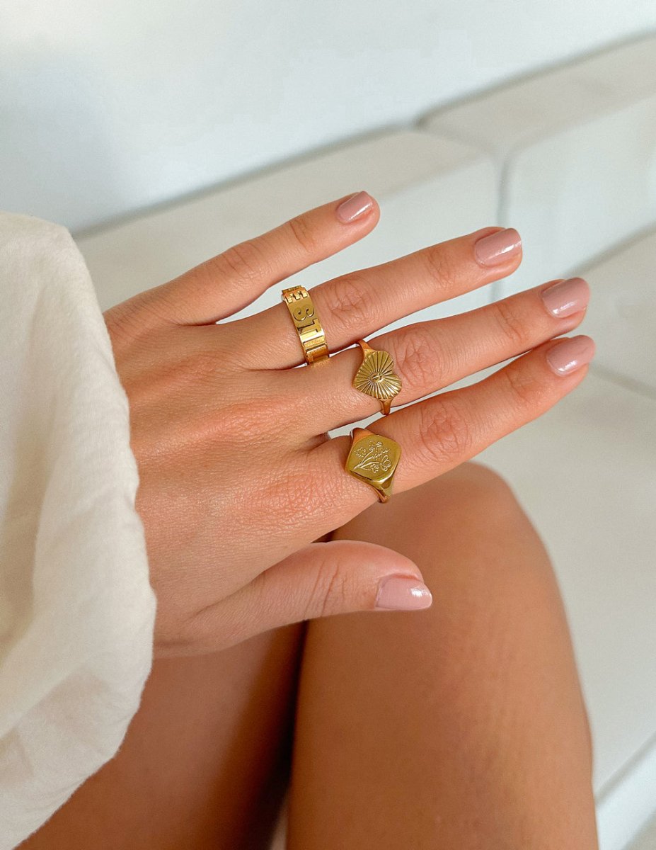 Radiant Heart Ring - Trendy