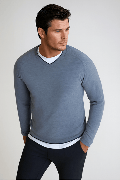 Seamless V - Neck Pullover Shirt - Trendy