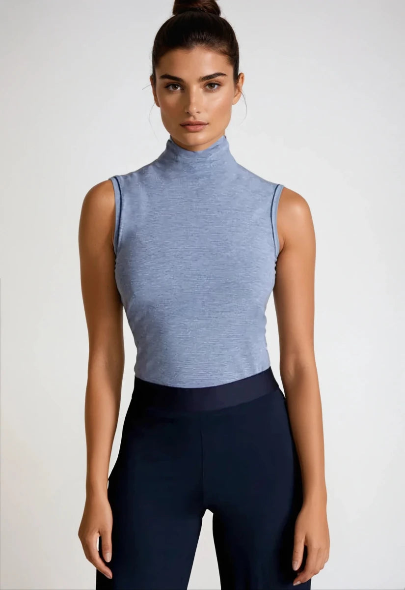 Sleeveless Turtleneck Shirt - Trendy