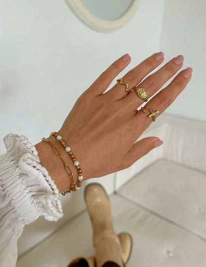 Textured Wrapped Cross Ring - Trendy
